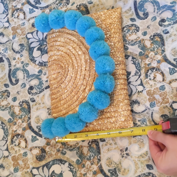 Shiraleah Chicago Straw Clutch - Picture 3 of 5